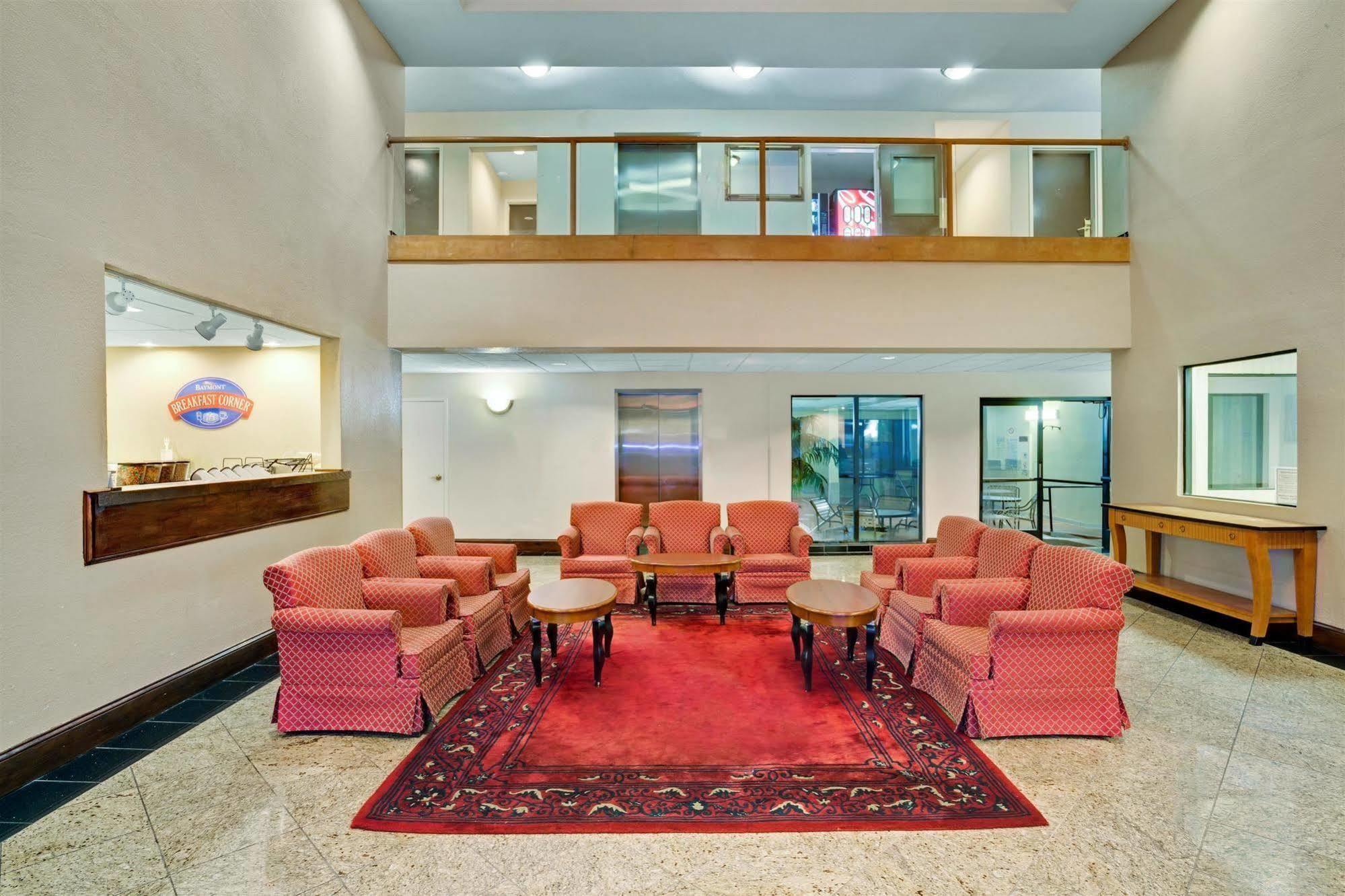 Red Roof Plus+ & Suites Atlanta Airport South College Park Exterior photo